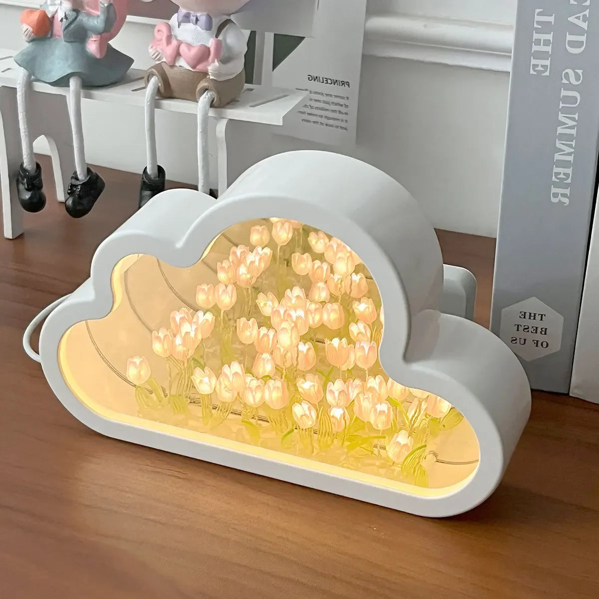 Tulip Table Mirror